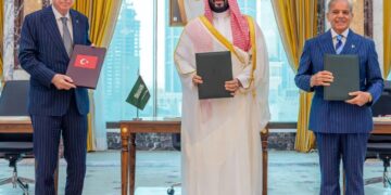 Makkah Summit: Pakistan, Saudi Arabia and Türkiye Sign Landmark Joint Defence Agreement