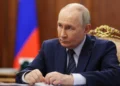 Putin Orders Three-Day Pause in Strikes on Kiev Ahead of US Talks