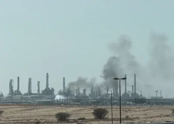 Houthis Claim Attacks on Saudi Aramco as Explosions Rock Riyadh